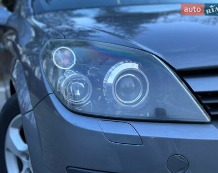 Серый Опель Астра, объемом двигателя 2 л и пробегом 235 тыс. км за 4350 $, фото 13 на Automoto.ua