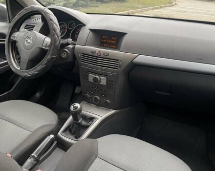 Сірий Опель Астра, об'ємом двигуна 1.36 л та пробігом 271 тис. км за 3870 $, фото 77 на Automoto.ua