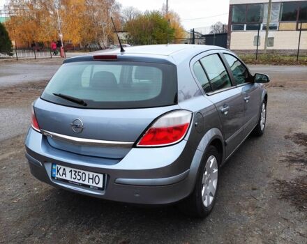 Серый Опель Астра, объемом двигателя 1.9 л и пробегом 353 тыс. км за 5850 $, фото 3 на Automoto.ua