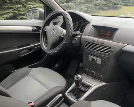 Сірий Опель Астра, об'ємом двигуна 1.36 л та пробігом 271 тис. км за 3870 $, фото 75 на Automoto.ua