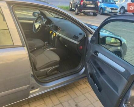 Серый Опель Астра, объемом двигателя 1.8 л и пробегом 167 тыс. км за 6000 $, фото 16 на Automoto.ua