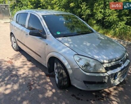 Серый Опель Астра, объемом двигателя 1.6 л и пробегом 200 тыс. км за 3900 $, фото 7 на Automoto.ua