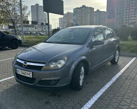 Серый Опель Астра, объемом двигателя 1.6 л и пробегом 238 тыс. км за 4200 $, фото 3 на Automoto.ua