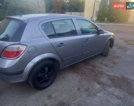 Серый Опель Астра, объемом двигателя 1.6 л и пробегом 201 тыс. км за 4550 $, фото 2 на Automoto.ua