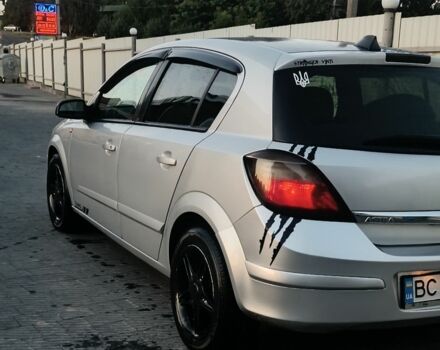 Серый Опель Астра, объемом двигателя 1.7 л и пробегом 440 тыс. км за 4000 $, фото 1 на Automoto.ua