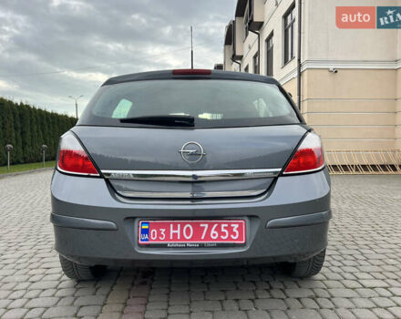 Серый Опель Астра, объемом двигателя 1.6 л и пробегом 259 тыс. км за 5100 $, фото 17 на Automoto.ua