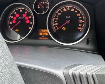 Серый Опель Астра, объемом двигателя 1.6 л и пробегом 187 тыс. км за 4500 $, фото 7 на Automoto.ua