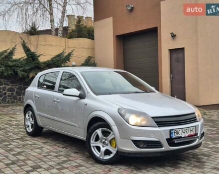 Сірий Опель Астра, об'ємом двигуна 1.6 л та пробігом 325 тис. км за 2999 $, фото 2 на Automoto.ua