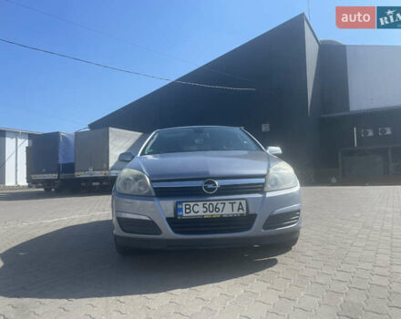 Серый Опель Астра, объемом двигателя 1.8 л и пробегом 178 тыс. км за 5500 $, фото 7 на Automoto.ua