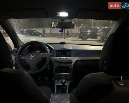 Сірий Опель Астра, об'ємом двигуна 1.4 л та пробігом 298 тис. км за 4800 $, фото 8 на Automoto.ua