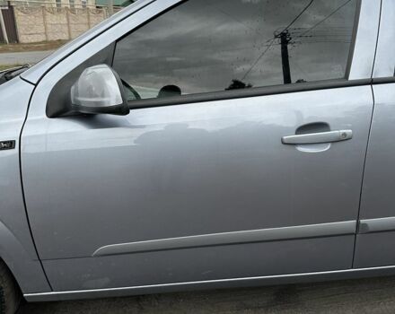 Серый Опель Астра, объемом двигателя 1.6 л и пробегом 264 тыс. км за 4800 $, фото 13 на Automoto.ua