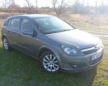 Сірий Опель Астра, об'ємом двигуна 1.9 л та пробігом 323 тис. км за 4300 $, фото 2 на Automoto.ua