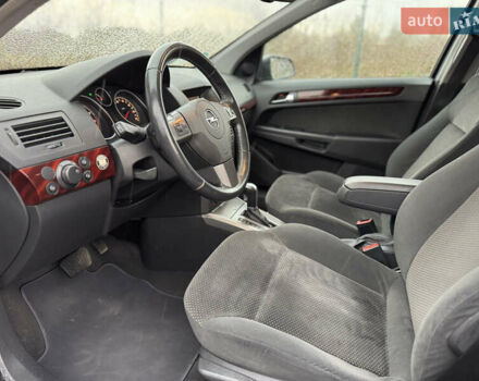 Сірий Опель Астра, об'ємом двигуна 1.8 л та пробігом 173 тис. км за 6250 $, фото 22 на Automoto.ua