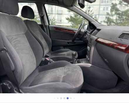 Серый Опель Астра, объемом двигателя 1.6 л и пробегом 178 тыс. км за 4200 $, фото 12 на Automoto.ua