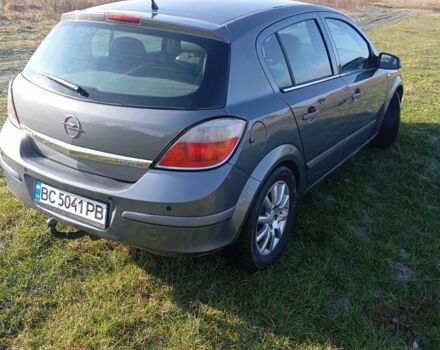 Сірий Опель Астра, об'ємом двигуна 1.9 л та пробігом 323 тис. км за 4300 $, фото 4 на Automoto.ua