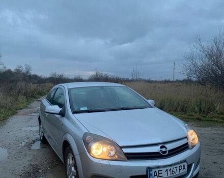 Серый Опель Астра, объемом двигателя 1.6 л и пробегом 285 тыс. км за 3500 $, фото 1 на Automoto.ua