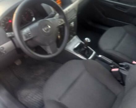 Серый Опель Астра, объемом двигателя 1.6 л и пробегом 201 тыс. км за 4100 $, фото 11 на Automoto.ua