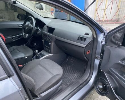 Сірий Опель Астра, об'ємом двигуна 1.6 л та пробігом 198 тис. км за 3650 $, фото 5 на Automoto.ua