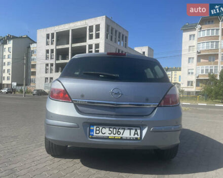 Серый Опель Астра, объемом двигателя 1.8 л и пробегом 178 тыс. км за 5500 $, фото 3 на Automoto.ua