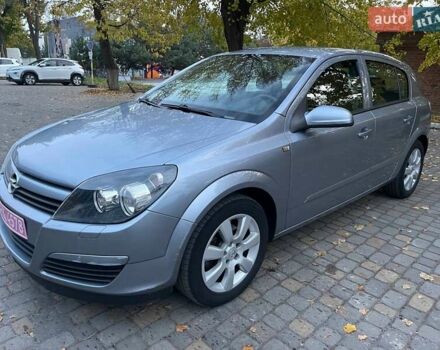 Серый Опель Астра, объемом двигателя 1.8 л и пробегом 175 тыс. км за 6200 $, фото 14 на Automoto.ua