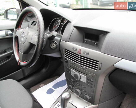 Сірий Опель Астра, об'ємом двигуна 1.91 л та пробігом 295 тис. км за 5500 $, фото 35 на Automoto.ua
