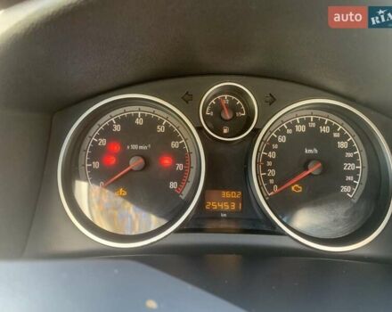 Серый Опель Астра, объемом двигателя 1.6 л и пробегом 254 тыс. км за 4600 $, фото 3 на Automoto.ua