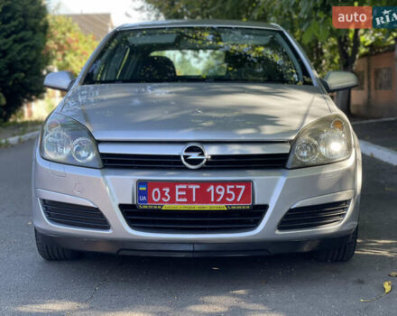 Серый Опель Астра, объемом двигателя 1.8 л и пробегом 196 тыс. км за 6500 $, фото 3 на Automoto.ua
