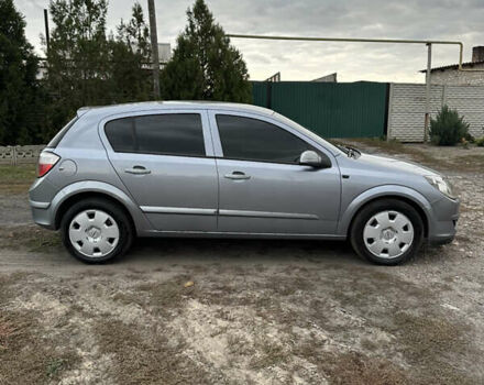 Серый Опель Астра, объемом двигателя 1.6 л и пробегом 264 тыс. км за 4500 $, фото 16 на Automoto.ua