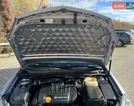 Опель Астра 2005 в Ивано-Франковске на Automoto.ua Серый Опель Астра, объемом двигателя 1.8 л и пробегом 155 тыс. км за 6350 $, фото 69 на Automoto.ua