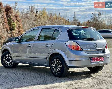 Опель Астра 2005 в Ивано-Франковске на Automoto.ua Серый Опель Астра, объемом двигателя 1.8 л и пробегом 155 тыс. км за 6350 $, фото 35 на Automoto.ua
