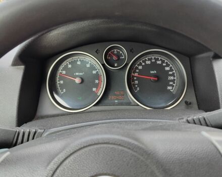 Серый Опель Астра, объемом двигателя 1.4 л и пробегом 230 тыс. км за 1500 $, фото 4 на Automoto.ua