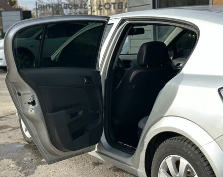 Серый Опель Астра, объемом двигателя 1.7 л и пробегом 250 тыс. км за 3999 $, фото 21 на Automoto.ua