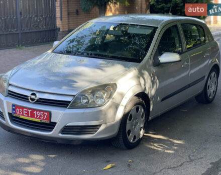 Серый Опель Астра, объемом двигателя 1.8 л и пробегом 196 тыс. км за 6500 $, фото 4 на Automoto.ua