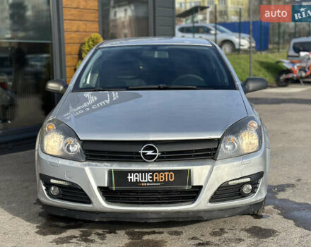 Серый Опель Астра, объемом двигателя 1.69 л и пробегом 250 тыс. км за 3999 $, фото 5 на Automoto.ua