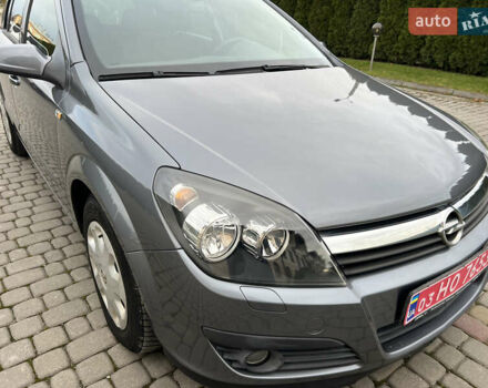 Серый Опель Астра, объемом двигателя 1.6 л и пробегом 259 тыс. км за 5100 $, фото 21 на Automoto.ua
