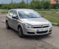 Серый Опель Астра, объемом двигателя 1.4 л и пробегом 270 тыс. км за 3800 $, фото 1 на Automoto.ua
