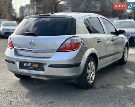 Серый Опель Астра, объемом двигателя 1.69 л и пробегом 250 тыс. км за 3999 $, фото 14 на Automoto.ua