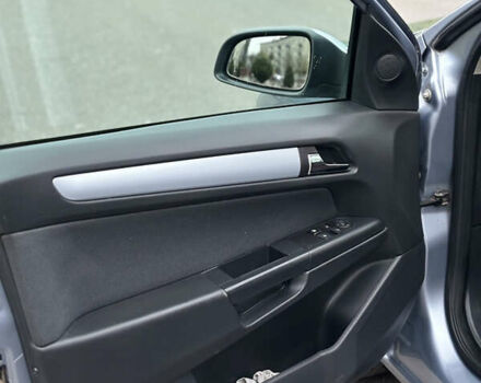 Сірий Опель Астра, об'ємом двигуна 1.4 л та пробігом 281 тис. км за 4400 $, фото 9 на Automoto.ua