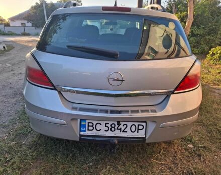 Серый Опель Астра, объемом двигателя 1.6 л и пробегом 285 тыс. км за 5200 $, фото 2 на Automoto.ua