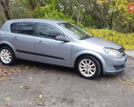 Серый Опель Астра, объемом двигателя 1.4 л и пробегом 327 тыс. км за 4400 $, фото 7 на Automoto.ua