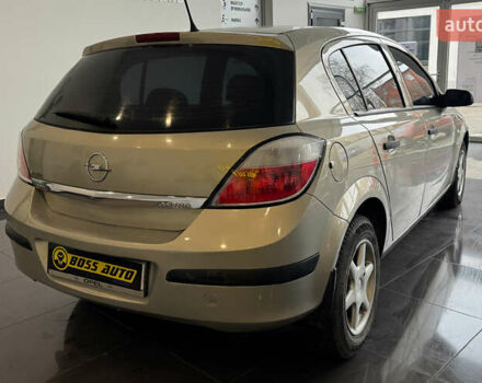 Серый Опель Астра, объемом двигателя 1.4 л и пробегом 215 тыс. км за 4100 $, фото 6 на Automoto.ua