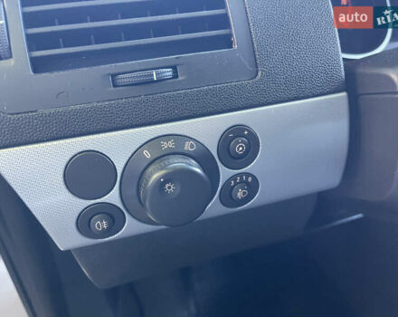 Серый Опель Астра, объемом двигателя 1.8 л и пробегом 196 тыс. км за 6500 $, фото 31 на Automoto.ua