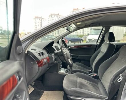 Серый Опель Астра, объемом двигателя 1.6 л и пробегом 178 тыс. км за 4200 $, фото 14 на Automoto.ua