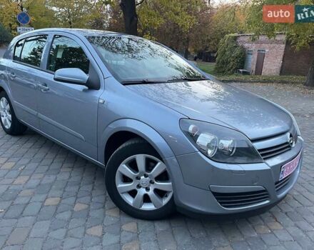 Серый Опель Астра, объемом двигателя 1.8 л и пробегом 175 тыс. км за 6200 $, фото 1 на Automoto.ua