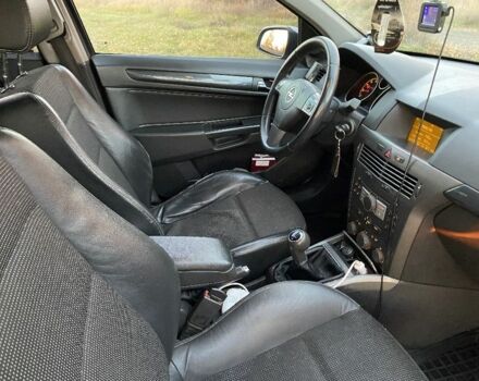 Опель Астра 2005 в Переяславе-Хмельницком на Automoto.ua Серый Опель Астра, объемом двигателя 1.6 л и пробегом 326 тыс. км за 5300 $, фото 5 на Automoto.ua