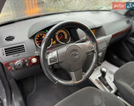 Сірий Опель Астра, об'ємом двигуна 1.8 л та пробігом 173 тис. км за 6250 $, фото 21 на Automoto.ua