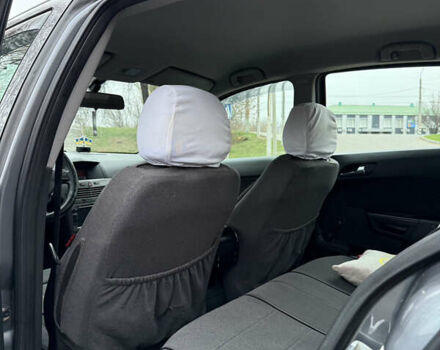 Серый Опель Астра, объемом двигателя 1.6 л и пробегом 180 тыс. км за 6350 $, фото 13 на Automoto.ua