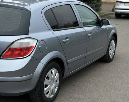 Сірий Опель Астра, об'ємом двигуна 1.4 л та пробігом 281 тис. км за 4400 $, фото 6 на Automoto.ua