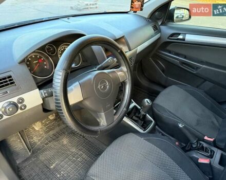 Опель Астра 2005 в Хмельницком на Automoto.ua Серый Опель Астра, объемом двигателя 1.4 л и пробегом 275 тыс. км за 4300 $, фото 12 на Automoto.ua