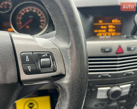 Опель Астра 2005 в Ивано-Франковске на Automoto.ua Серый Опель Астра, объемом двигателя 1.6 л и пробегом 360 тыс. км за 3500 $, фото 9 на Automoto.ua